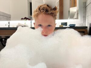 Molly C. Quinn Instagram - 2022 you took mulu and elan (our couples name is emu, btw) to many beautiful places and introduced us to so many great new people and strengthened our bonds with our oldest friends and we are forever grateful. with that said, it’s time for you to get the fuck out of our lives. see you in hell. 2023 here we come!!!