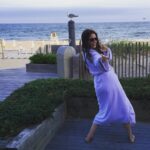 Molly Gordon Instagram - Is there anything sexier than a cloth robe!!!??!!✨