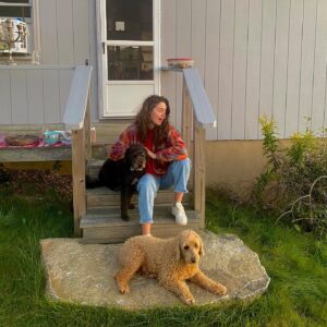 Molly Gordon Thumbnail - 24K Likes - Top Liked Instagram Posts and Photos