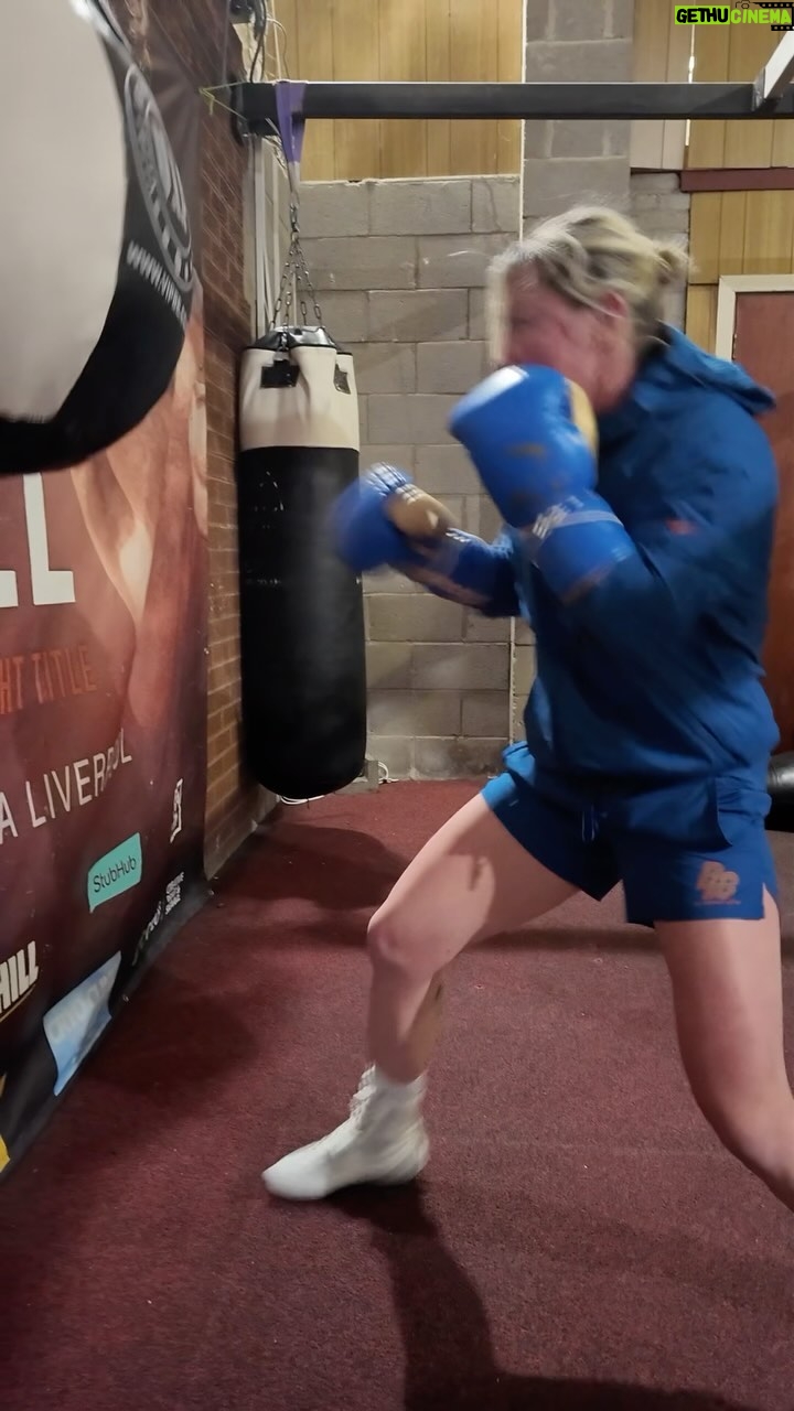 Molly McCann Instagram - Everyday is a school day, fun to work on new punching patterns and just having fun! excited to get back punching with @danny_witho and mma striking with our Ellis! Hope everyone’s recovered after Easter 🤣 the city was bouncing 💃 🕺 🪩 🐣