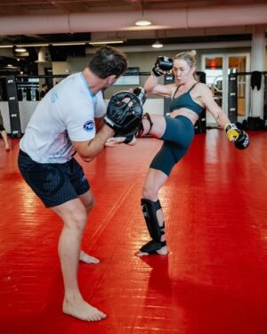 Molly McCann Instagram - Fight week has begun .. 115 debut pending 📸 @zacpacleb