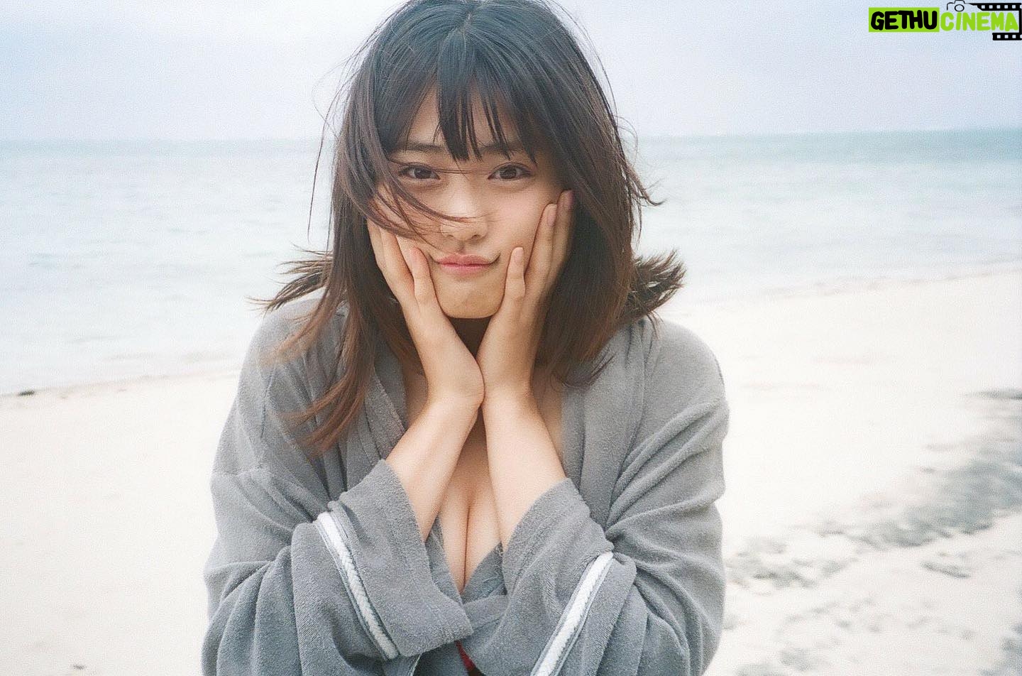 Momoka Ishida - 4.8K Likes - off shotšøfilm
#ē³ē°ę”é¦1ståēé #2021幓2ęēŗå£²
#FRIDAY#film #photomodel #gravure #ć°ć©ćć¢