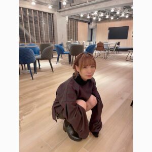 Momoko Gumi Company Instagram - 『シューイチ《シューイチプレミアム》』

styling @_ayanootaki_ 
hairmake @aoiokiraku 

#シューイチ
#モモコグミカンパニー