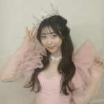 Momona Kohama Instagram - お知らせです🪄◝✩ 🎂小浜桃奈生誕祭2024🎂 祝ソロデビューライブ 「小浜アイドルやっちゃいます♡」 8月25日(日)に開催させて頂きます💖 小学生の頃から今まで、ずっと夢見ていたアイドル。 どうしてもその夢を諦められなくて沢山大人の方と話し合った結果、ついにこの夏初めてのソロライブをさせて頂けることになりました🎤 そして、今回のライブのためにオリジナル曲も制作しています🎼 その記念すべきソロデビューの瞬間、夢が叶う始まりの瞬間を会場で見届けて頂きたいです✨ 絶対に！！！8月25日会いに来てください💖 ※ちなみに誕生日は4月2日で8月末開催のイベントタイトルに生誕祭って入ってるのはもう全然意味がわからないのですが、今年も出来てなかったので許して下さい🫣 #小浜アイドルやっちゃいます