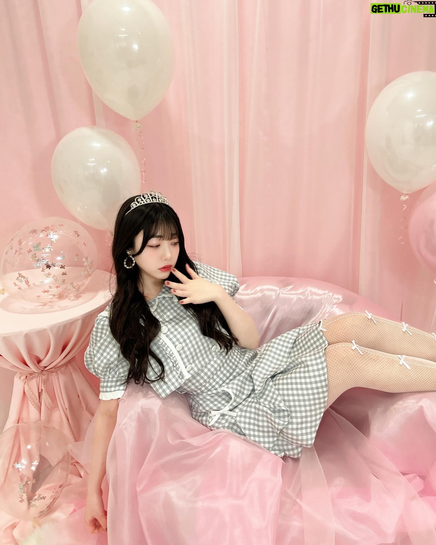 Momona Kohama Instagram - 🎀 ☁️ Honey Cinnamon ☁️ 〜 2024 Summer Collection 〜 Spring Collectionに続きモデルを務めさせて頂きました👗 昨日、お誕生日当日に解禁されました🎉 Honey Cinnamonさんの可愛いお洋服と世界観が大好きなのでまたモデルをさせて頂けて本当に嬉しいです🩰🪄 皆さん是非チェックして下さい💖 #honeycinnamon #ハニーシナモン