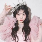 Momona Kohama Instagram - 👑 🍑21歳になりました🍑