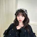 Momona Kohama Instagram – 🗝
春服長袖の季節がもうすぐ終わりそうで寂しいなぁ🌀

夏もたくさんハニシナさん着ておそろいしましょ👗✨️

この2着、撮影で着たときに一目惚れして
どっちも色違いのピンク持ってるの〜！！！💖

 #honeycinnamon  #ハニーシナモン