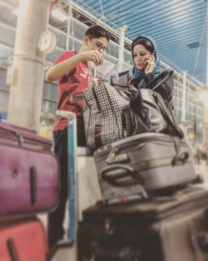 Mona Ahmadi Instagram - در ميان ابرها ☁️✈️☁️ #immigration