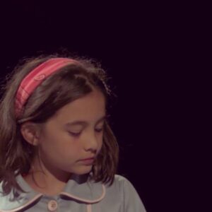 Mona Ahmadi Instagram - دختر قشنگ من در نمایش "بی‌تابستان"
#summerless
