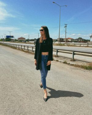 Mona Çalış Instagram - Everyday;
Is not an opportunity to improve yourself.
Some days are just there for you to accept yourself
and look at the clouds.
This too is growth.
This too is rising.
The flowers do it everyday
and make the world more beautiful
just by being there.

So do you.

Rest today.
There is tomorrow. 

#nikitagill