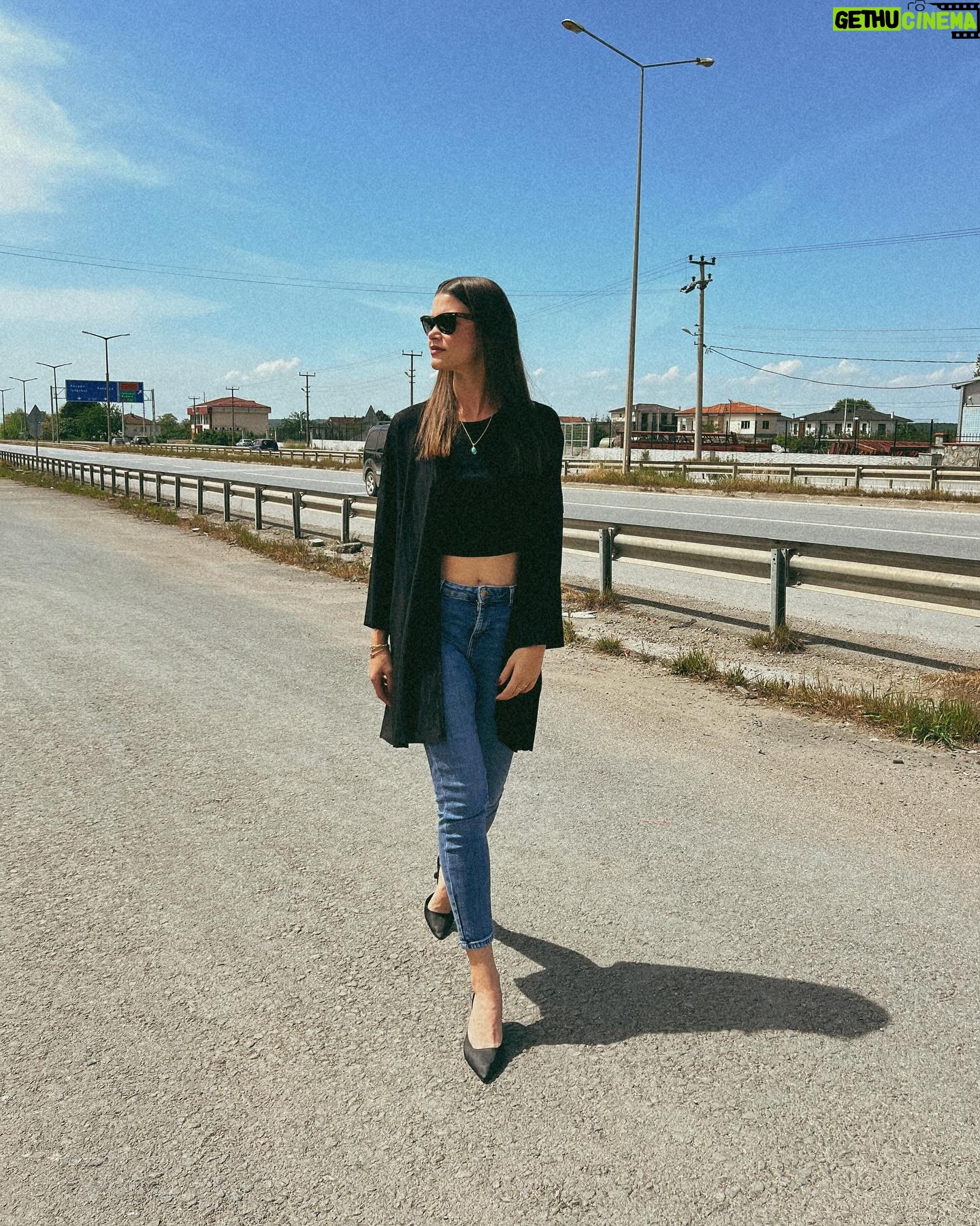 Mona Çalış - 3 Likes - Everyday;
Is not an opportunity to improve yourself.
Some days are just there for you to accept yourself
and look at the clouds.
This too is growth.
This too is rising.
The flowers do it everyday
and make the world more beautiful
just by being there.
So do you.
Rest today.
There is tomorrow.
#nikitagill