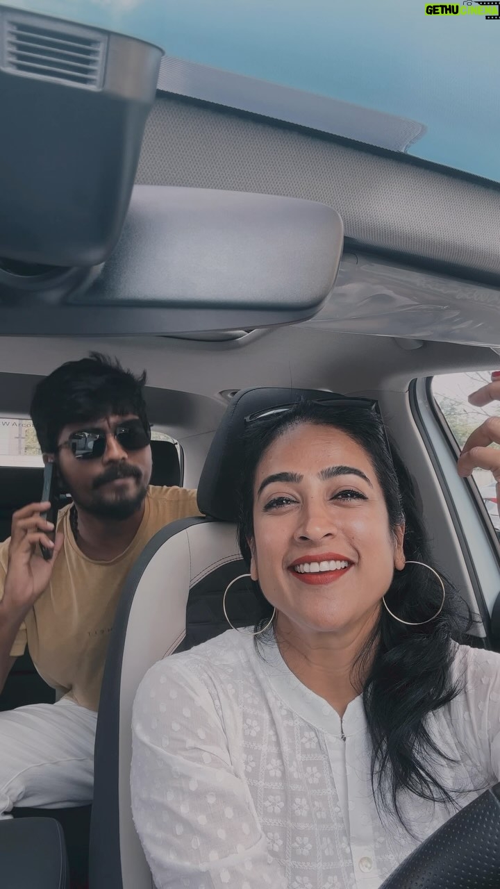 Mona Kakade - 4.7K Likes - Timing boss !!!
Valentine’s Day post 🙃

#monabedre 
#actor 
#reelsinstagram 
#valentineday 
#post