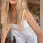 Monet Mazur Instagram - Summer lewk complete 🌼 @joie