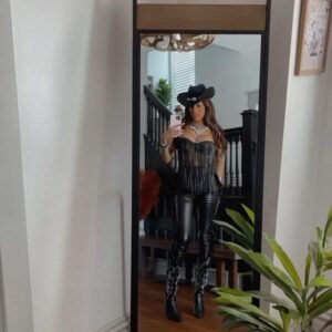 Monica Beverly Hillz Instagram - Outfit of a true wrangler. 🤠🐎