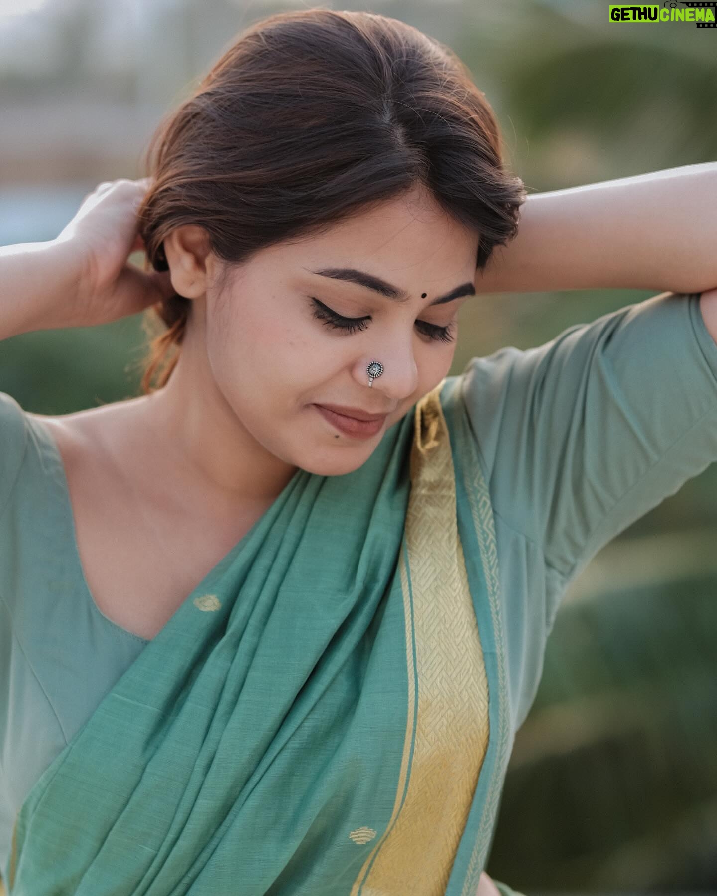 Monica Chinnakotla - 7K Likes - ✨
Photography @sk24official
.
.
#photoshoot #traditional #minimal