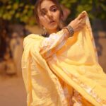 Monica Chaudhary Instagram - 🤍🍃 Wearing @scakhi Earrings @_rashandco_
