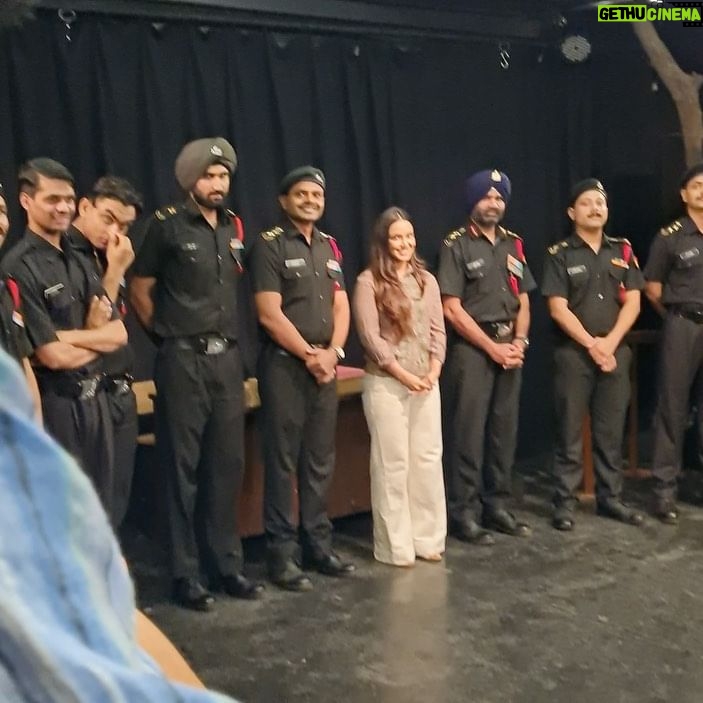 Monica Chaudhary Instagram - Met my guru after a really long time and this happened. I couldn’t stop myself from expressing my gratitude towards @arvindgaur_ sir. His contribution in my life and journey cannot be measured and expressed in words, yet I tried saying my bit. Thank you for being my mentor, my friend and my GURU From stage to silver screen, your students shine because of the values, work ethics and empathy you have taught them. Forever a part of Asmita Family ~ Monica Chaudhary @asmitatheatre_ @asmita.theatre