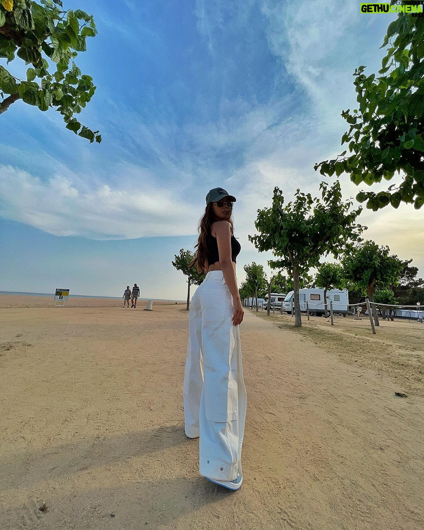 Monica Chaudhary Instagram - Blue skies and good vibes only 🤍
