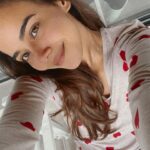 Monica Chaudhary Instagram - POV : my front camera 🤓 🤳