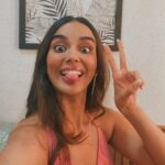 Monica Chaudhary Instagram - POV : my front camera 🤓 🤳