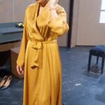 Monika Absolonová Instagram – Mrkněte na ukázku z kostýmní zkoušky chystané novinky Judy, která nám nechá nahlédnout do života jedné z největších hvězd dvacátého století Judy Garland 🤩 

👉V hlavní roli se můžete těšit na @monika_absolonova které budou dělat společnost @jan___nedbal Milan Němec @sasa_rasilov_official  @petr.peknic @kraus745 a samozřejmě nebude chybět ani živý orchestr 🤩