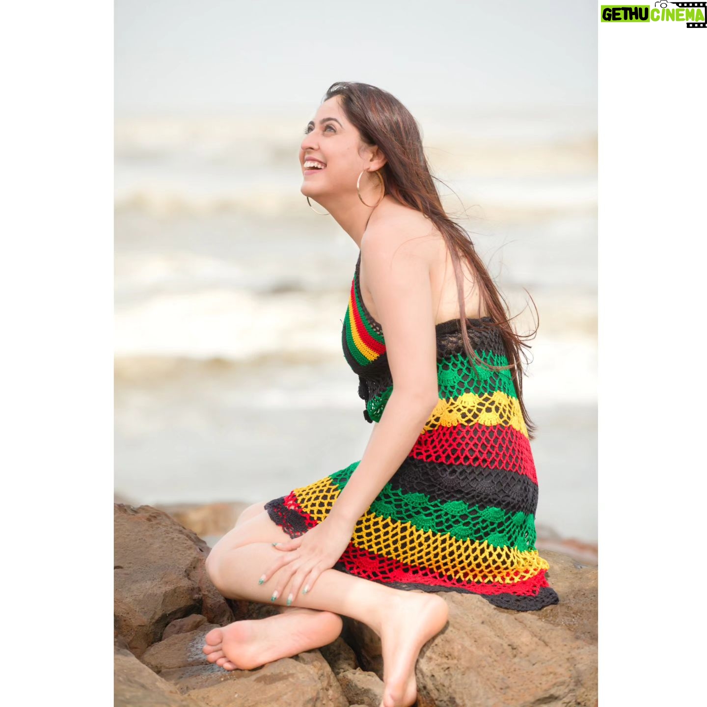Monika Bhadoriya Instagram - Efforts and courage are not enough without purpose and direction🙂
