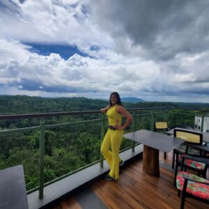 Monika Bhadoriya Instagram - Shooting cum vacation 🌈🌧☔️🏝

#shootmode  #workmode❤️ #vacationmode #positivelife #happyplace  #journeybegins #growthmindset #positiveenergy #meditativemind🧘‍♀️ #mountainslovers