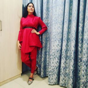 Monika Bhadoriya Instagram - Sometimes you can't see yourself clearly until you see yourself through the eyes of others.