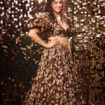 Monika Bhadoriya Instagram - Plant seeds of happiness, hope, success, and love; it will all come back to you in abundance : : : Styled by ▪︎▪︎ @veronica_raichand Photography▪︎▪︎ @modelstudio_mumbai