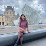 Monserrat Torrent Instagram - 🩷 Oh mon amour 🩷 #Paris Segunda vez, después de 11 años, en esta hermosa ciudad, que cualquier descripción le queda corta 😍 #francia #europa #eurotrip #instadaily #instalike #pictureoftheday #viajes