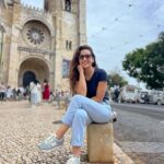 Monserrat Torrent Instagram - Descubriendo un nuevo rinconcito de esta encantadora ciudad 💛 #alfama en #lisboa y su pintoresco e icónico tranvía (que ya iba de vuelta 😅 por si acaso) #portugal #europa #vacation #instadaily #instalike #trip #viajes