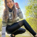 Monserrat Torrent Instagram - 🏔️ Hermosos capítulos de @sabingochv hicimos en Coyhaique 😃 Un paisaje que enamora! Montaña, ríos, lagos, reservas nacionales y muchas cosas más! Qué linda es nuestra Patagonia 🩵 Outfit 🏃🏻‍♀️@runmorechileoficial Súper cómodos y preciosos diseños, y lo mejor, de una calidad a otro nivel! #surdechile #chile #instadaily #instagood #instalike #outdoor #sport #tvshow