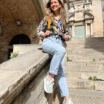 Monserrat Torrent Instagram – 😃 Y con la Mochila llegamos hasta Girona!
Mañana sábado desde las 15:00 en @sabingochv todos invitados a viajar hasta esta hermosa provincia de la región de Cataluña ❤️💛 y ver el resultado del trabajo que hicimos junto a @nicobarrios 🙌🏻
Y para quienes vieron Games of Thrones, se dieron cuenta de algo? 🫢 a ver si adivinan jejeje
Los esperamos!!!!
#instadaily #instalike #tvshow #tv #onair #trip