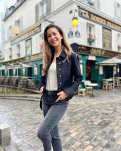 Monserrat Torrent Instagram - 🧡 Paris y su magia #paris #europa #instadaily #instalike #trip #france