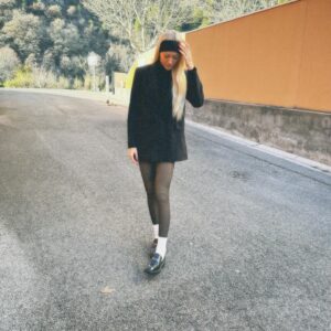 Montaine Mounet Instagram - You know you love me,
XOXO, Gossip Girl. 💋
•
•
•
•
•
•
#picoftheday #love #girl #france #winter #girls #instagram