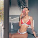 Montaine Mounet Instagram – #sponsorisé ❤️
Le Black Friday Lounge est un moment spécial dans l’année ! Vous trouverez des reductions sur tout le site ! #femalefamily #loungefamily #picoftheday #love #girl #france @shaunaevents