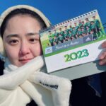 Moon Geun-young Instagram - ⠀⠀⠀⠀⠀⠀⠀⠀⠀⠀⠀⠀⠀⠀⠀⠀ 우오아아아아아!! 오마이그린 고맙습니다💚 #전북현대화이팅👍🏻 #올해도잘부탁해🙏🏻 #oh_my_green_ #💚 #Day2663💋