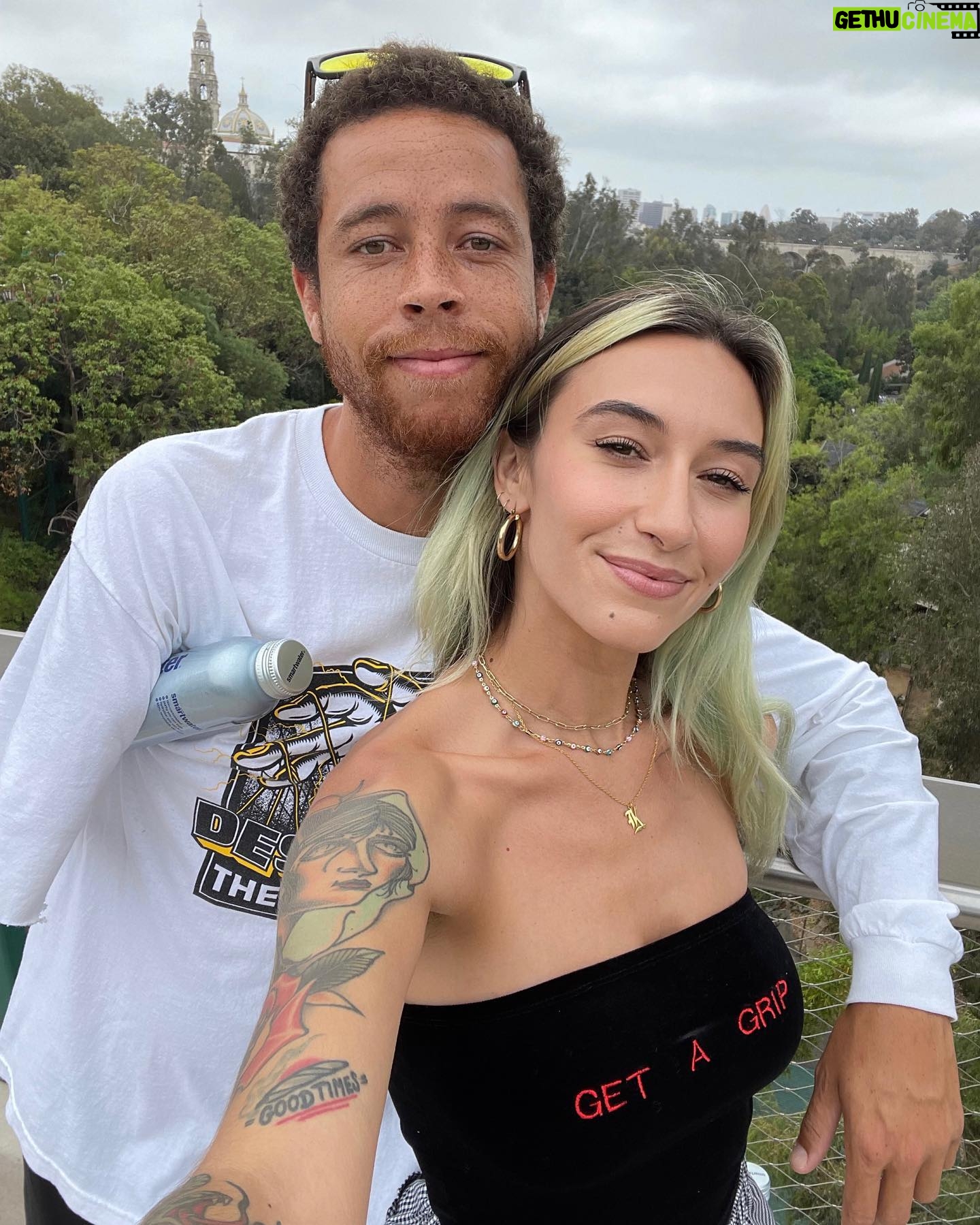 Moon Suicide - 2.8K Likes - mom & dad 🥰 @lefthesh