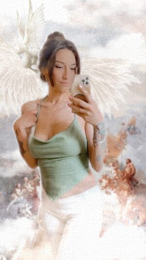 Moon Suicide Instagram - Angelic af lol