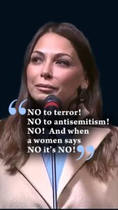 Moran Atias Instagram - These holidays- Italy and Israel stand untied to shine our light in the world. Until all our hostages are back home and humanity overcomes the terror and darkness we must fight UNITED. Each and one of us is a small light but together we are an immense light. ✨ @standwithus @maccabiah @bringhomenow @romaebraica @mayd93 Grazie Italia 🇮🇹❤️