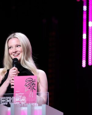 Morfydd Clark Instagram - Thankyou @canneseries and @madamefigarofr 💝