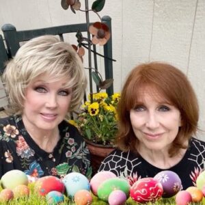 Morgan Fairchild Instagram - #OnMyWalk to magical #EasterBunnies! @cathrynhartt and I wish a #HappyEaster to all who celebrate #BeKind Sending Love To You All💗🌷💗🐰💗🎉🐣💗🌷💗🐰💗🎉💗🐣🌷🐰💗🎉💗