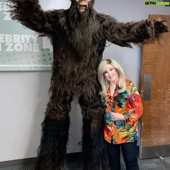 Morgan Fairchild - 747 Likes - #OnMyWalk I made a new friend at @pensacolapensacon!! And he was sooo nice! Have a lovely weekend! I start rehearsals for Butterflies Are Free on Monday at @judsontheatreco in Pinehurst NC. Come see me! We open on March 7. #BeKind #ReachOut 💗🌷🎉💗🥳💗💋💗🌷💗🎉💗🥳💗💋💗🌷💗🎉💗🥳💗🌷🎉💗🥳💗💋💗🌷💗🎉💗🥳💗💋💗