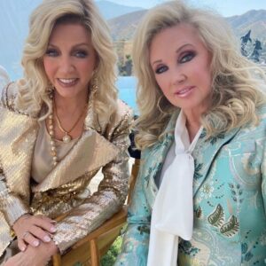 Morgan Fairchild Instagram - #OnMyWalk to set pics from #LadiesOfThe80s #ADivasChristmas with the gorgeous @thedonnamills! Hope you’ll love our little #Christmas movie as much as we loved making it! Premieres on Dec. 2 on @lifetimetv 8ET/7CT Sending Live To You All❤️🎅🏻❤️🎄❤️🎅🏻❤️🎄❤️🎅🏻❤️🎄❤️🎅🏻❤️🎄❤️🎅🏻❤️🎄❤️🎅🏻❤️🎄❤️🎅🏻❤️🎄❤️🎅🏻❤️