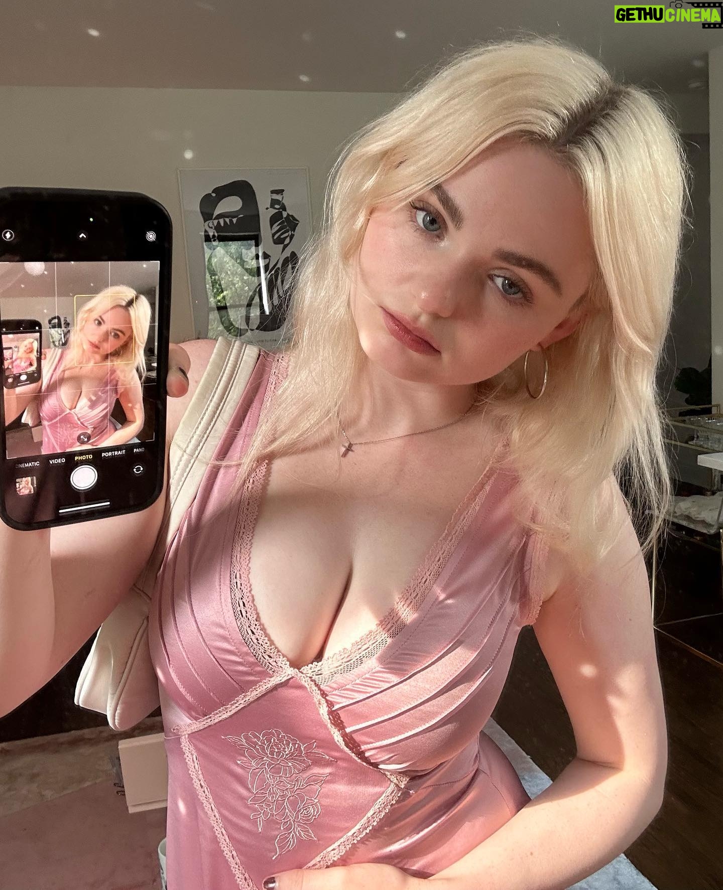 Morgan Lily - 10.2K Likes - good news is on the way