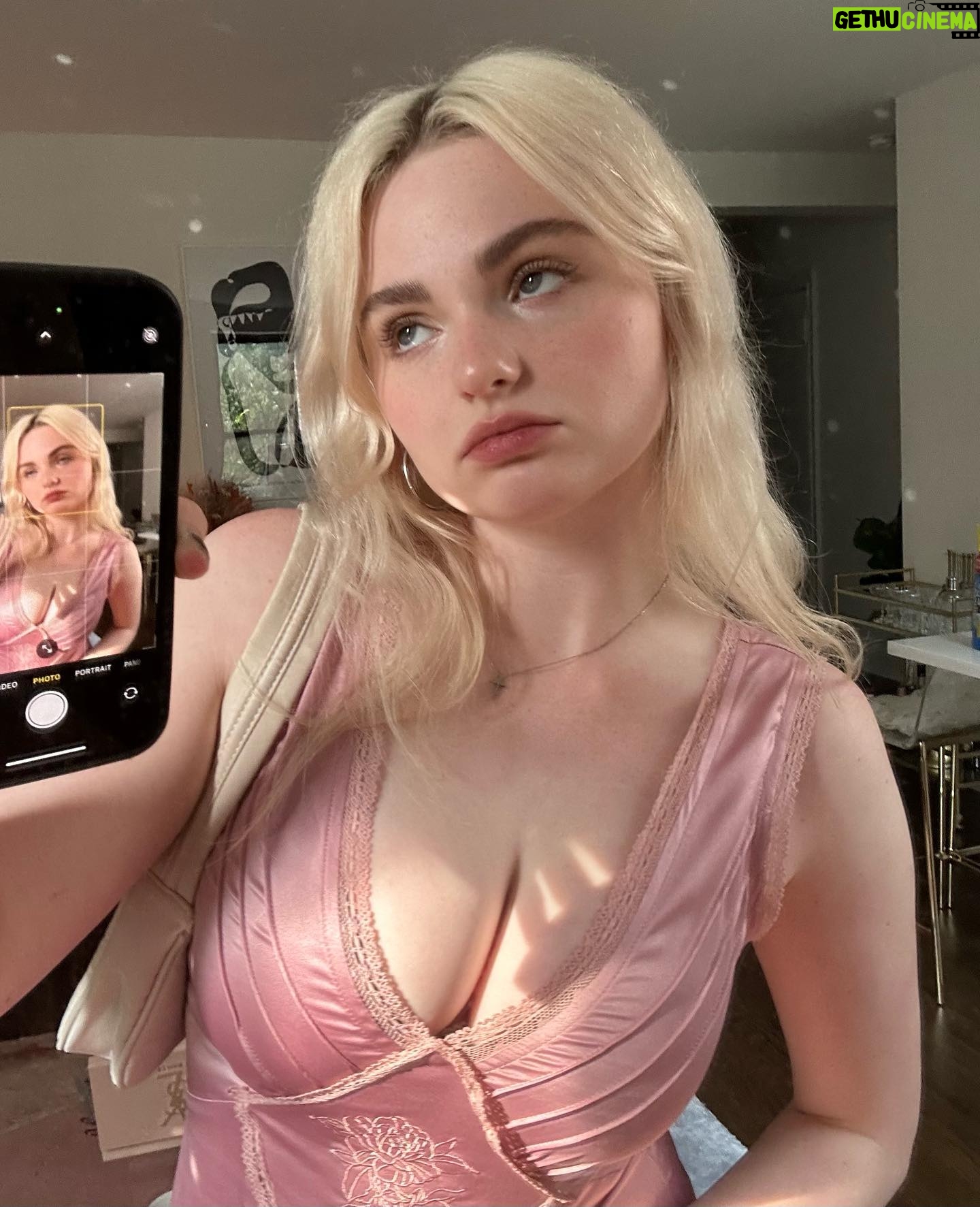 Morgan Lily - 10.2K Likes - good news is on the way