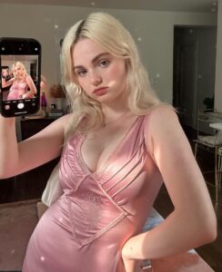 Actress Morgan Lily HD Instagram Photos and Wallpapers June 2023