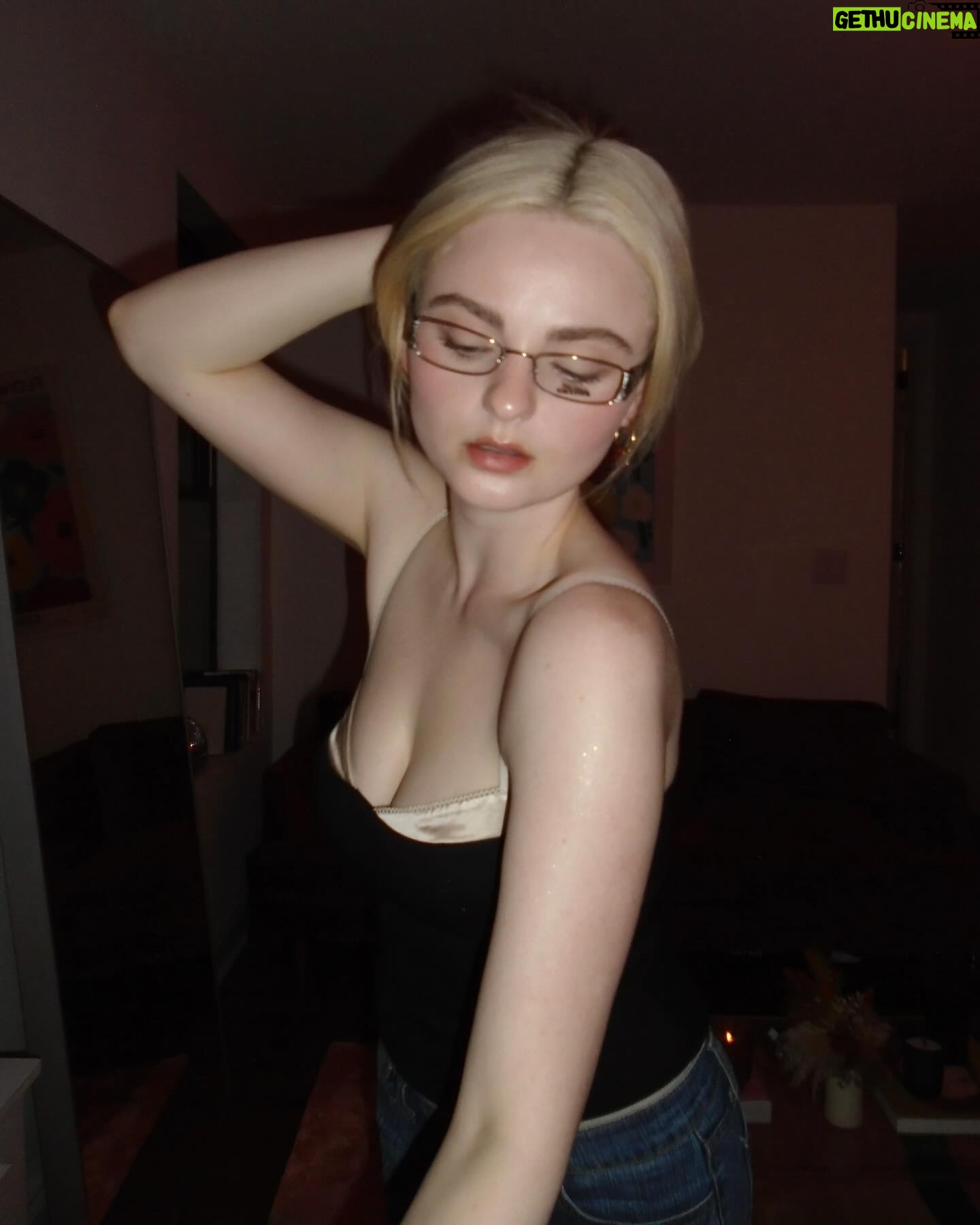 Morgan Lily - 4.7K Likes - ⋆.ೃ࿔*:・