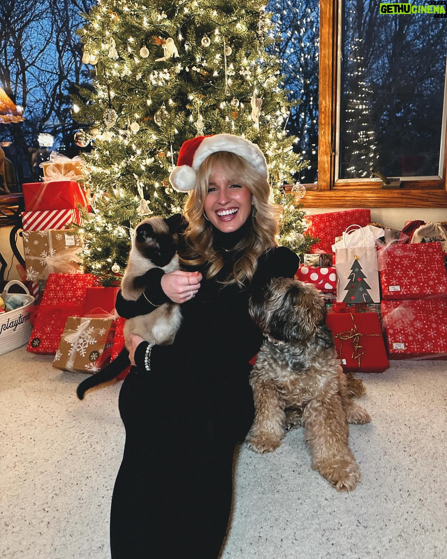 Morgan Huelsman Instagram - our first family picture since Hazel’s adoption (do you know how hard it is to get a pic with a cat?!?!) & her very first Christmas with us!! 🥹 Remi being adorable, per usual. merry christmas && happy holidaysssss
