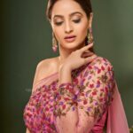 Mounika Dev Instagram - Elegance is an attitude darling 💓 #chennaifashion #indoor #redcarpetfashion #thankgod #judsonphotography Inframe : @mounikadeviofficial Photography : @alex_judeson Vc :@ajudaythclicker Makeup : @hemas_makeupandhair Costume : @naachboutique